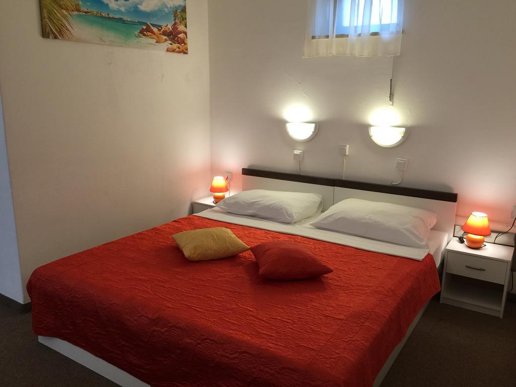 Hotel Ruza Novi Vinodolski Rom bilde