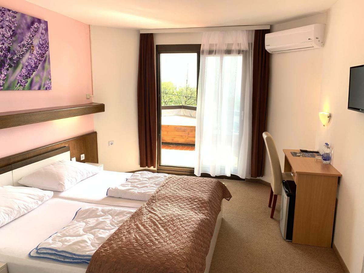Hotel Ruza Novi Vinodolski Eksteriør bilde